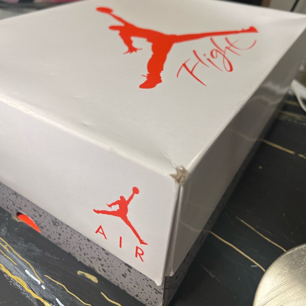 NIKE || AIR JORDAN RETRO 4 || WHITE OREO SZ 12 - Picture 4 of 10